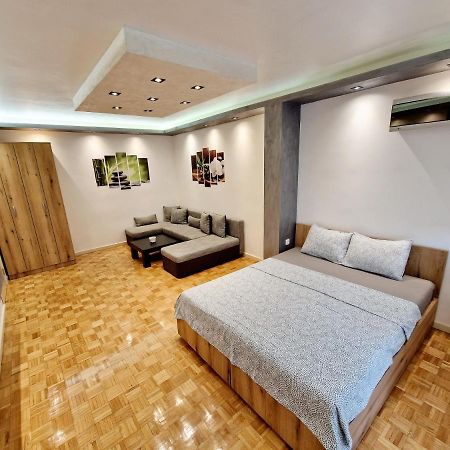 Apartmani Paku เบลเกรด ภายนอก รูปภาพ