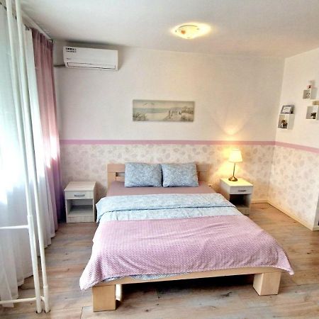 Apartmani Paku เบลเกรด ภายนอก รูปภาพ