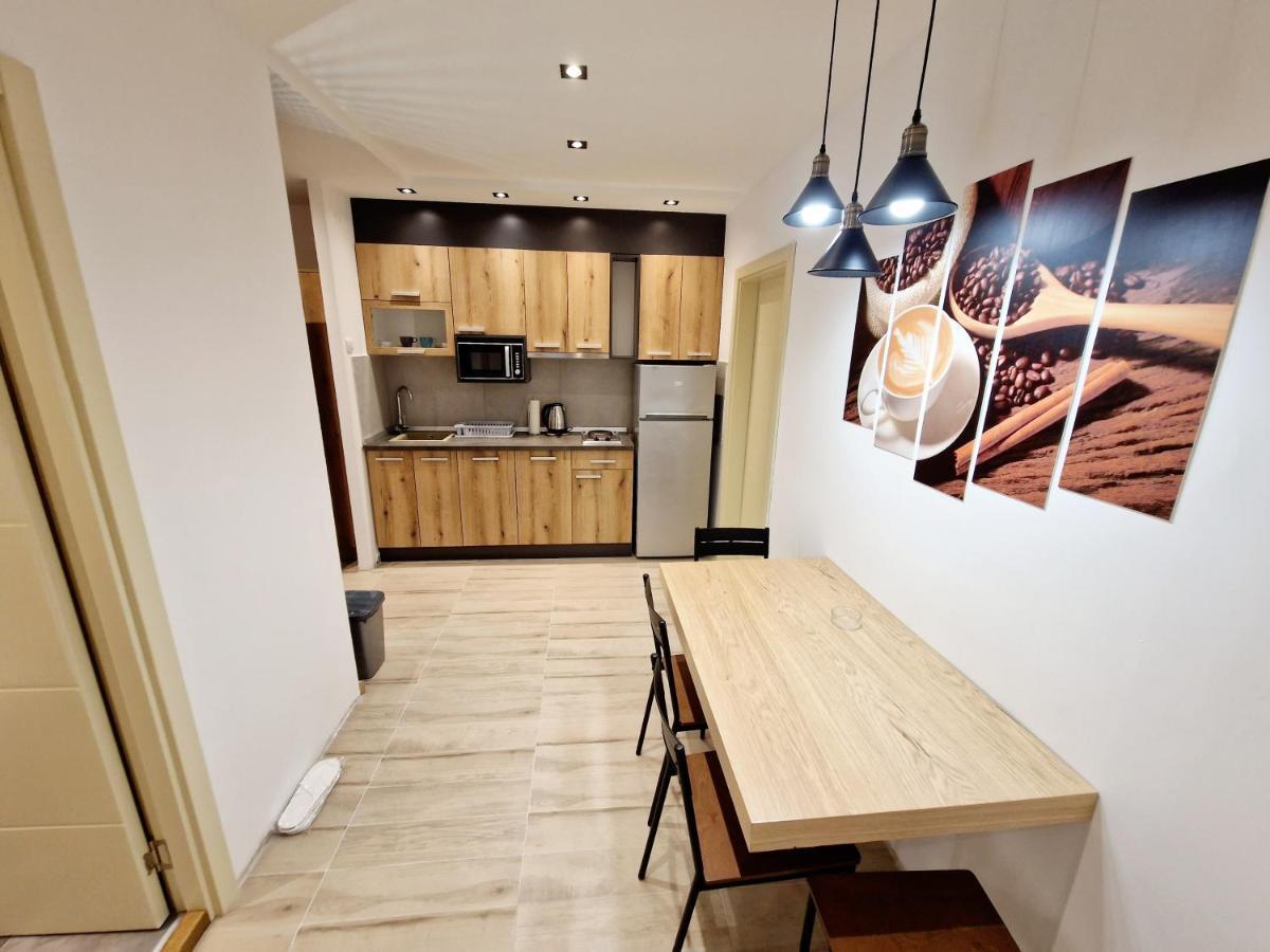 Apartmani Paku เบลเกรด ภายนอก รูปภาพ