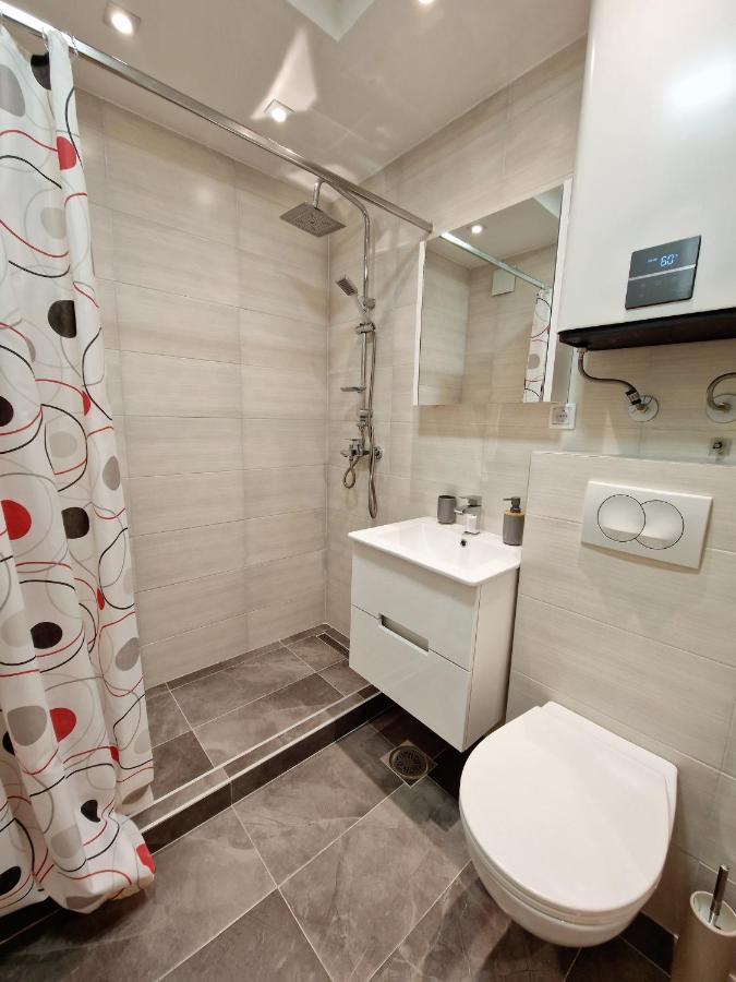 Apartmani Paku เบลเกรด ภายนอก รูปภาพ