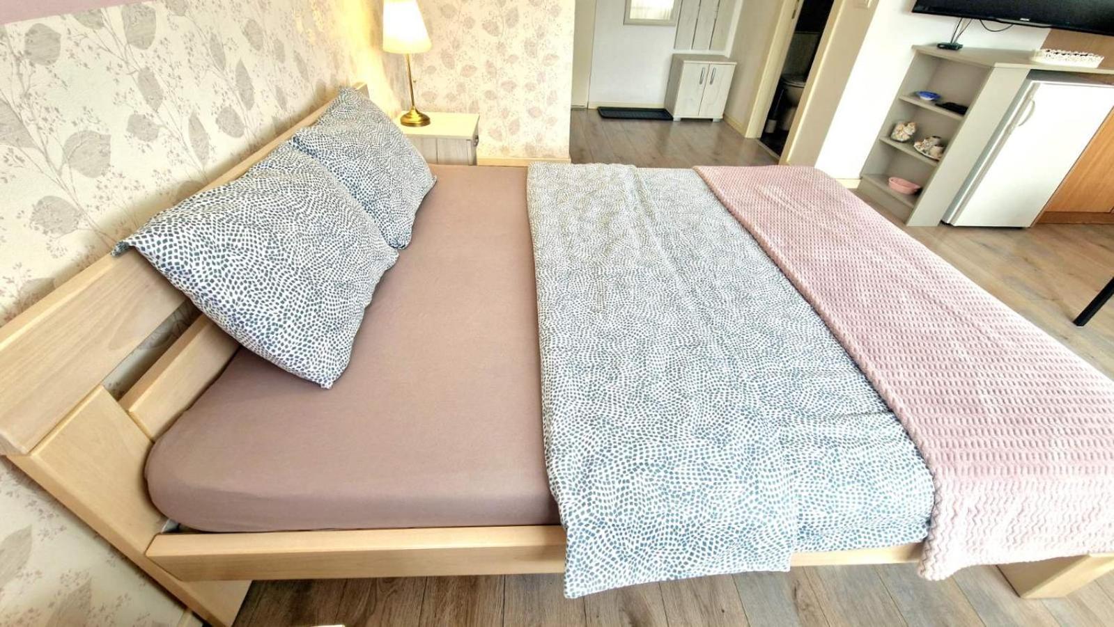 Apartmani Paku เบลเกรด ภายนอก รูปภาพ