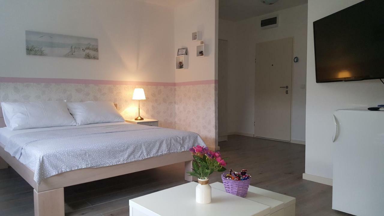 Apartmani Paku เบลเกรด ภายนอก รูปภาพ